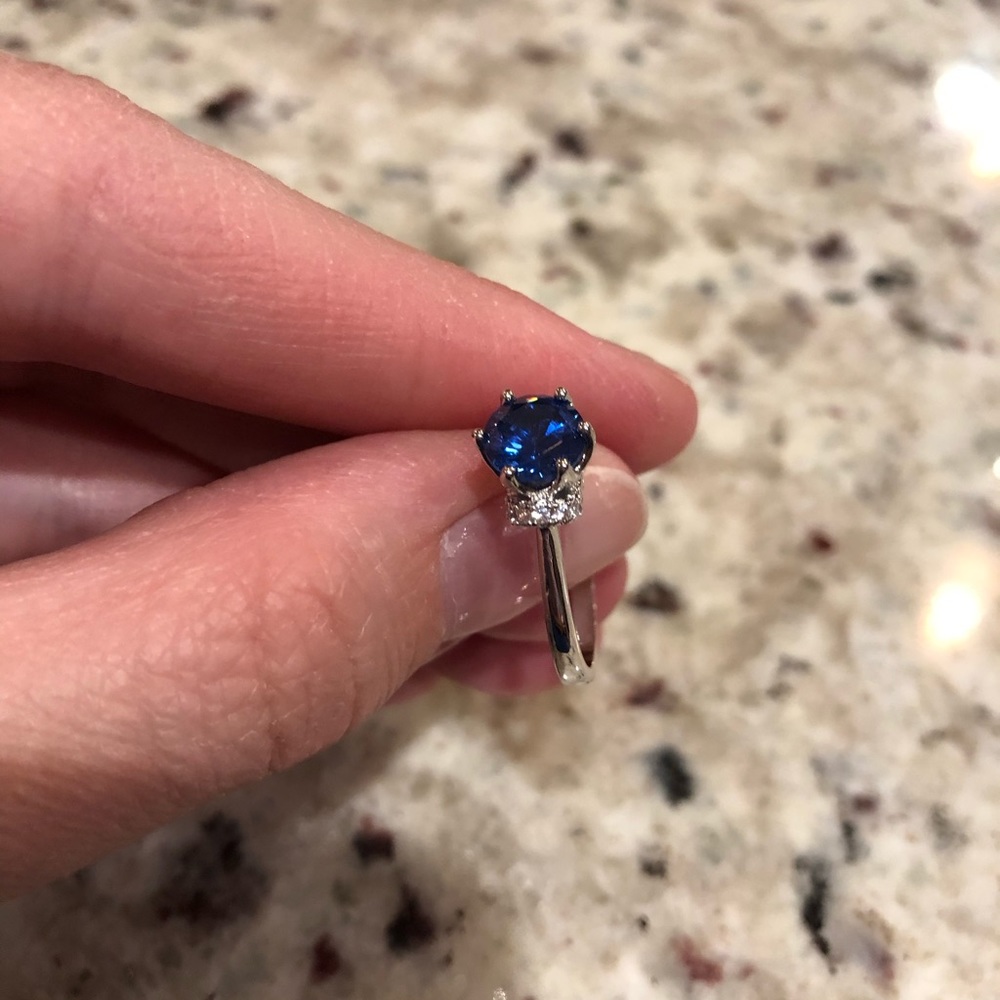 Sapphire ring - Picture 3 of 4